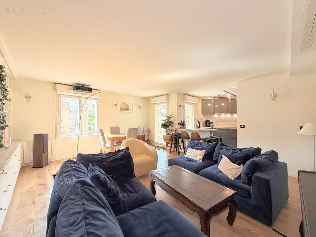 Appartement à SURESNES