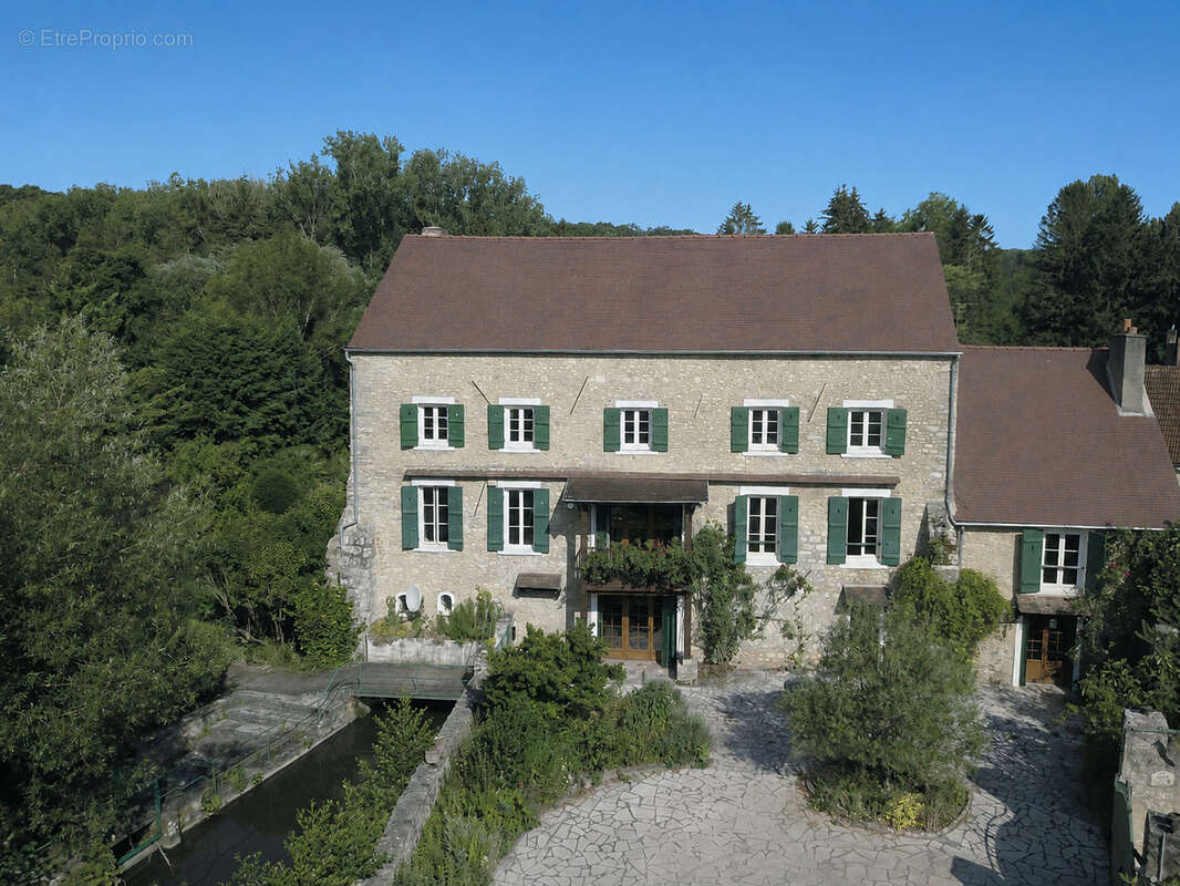 Maison à BOISSY-LA-RIVIERE