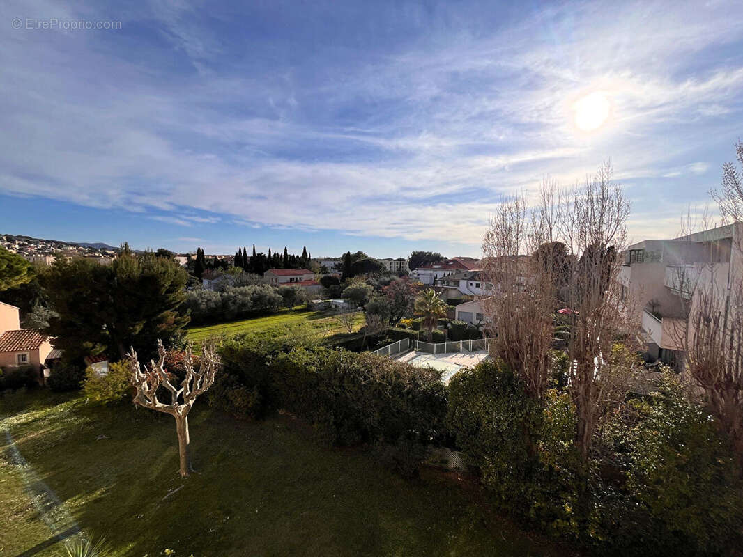 Appartement à SANARY-SUR-MER