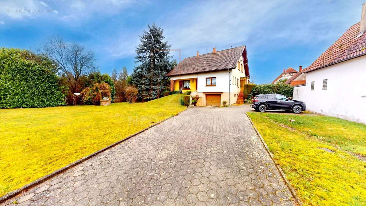 Maison à ROPPENHEIM