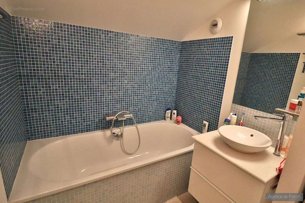 Appartement à VERRIERES-LE-BUISSON