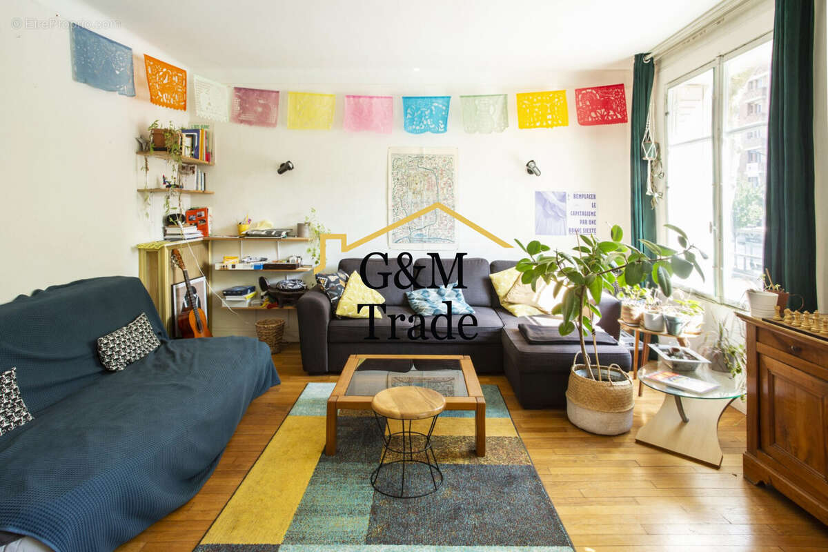 Appartement à PARIS-20E