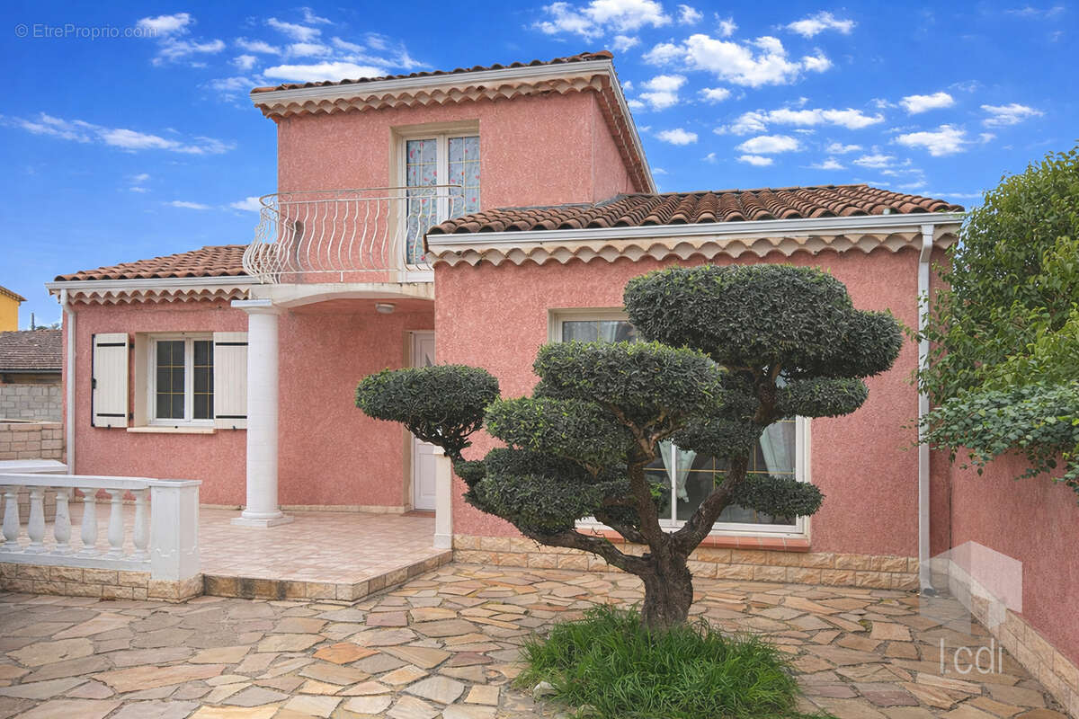 Maison à LE TEIL