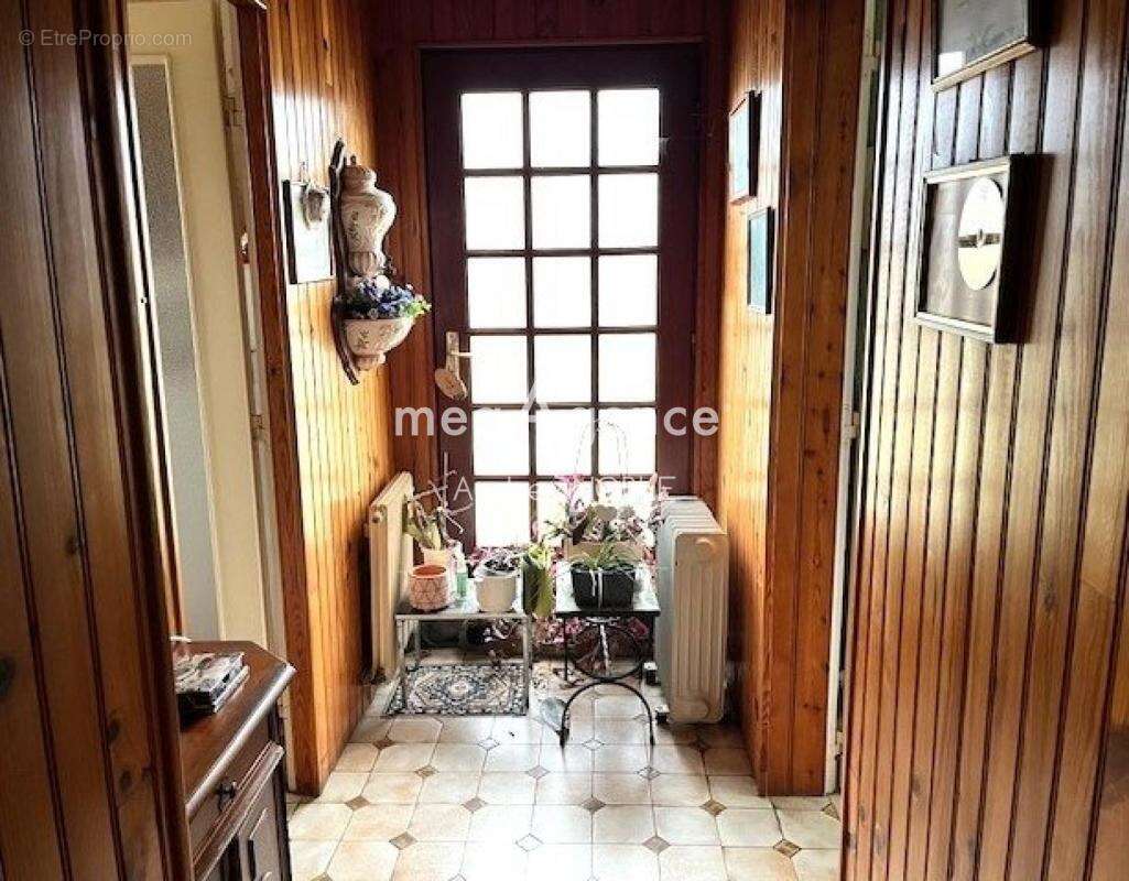 Maison à BOUCHEMAINE