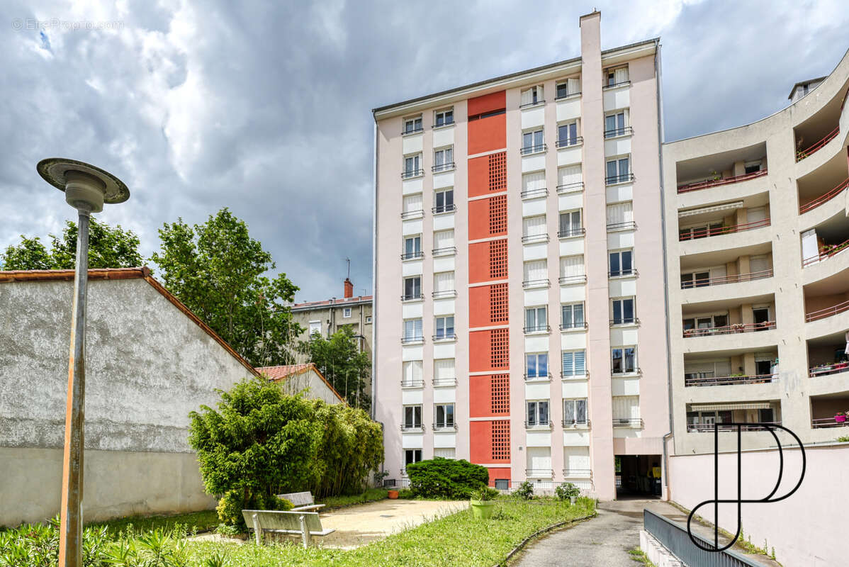 Appartement à VILLEURBANNE