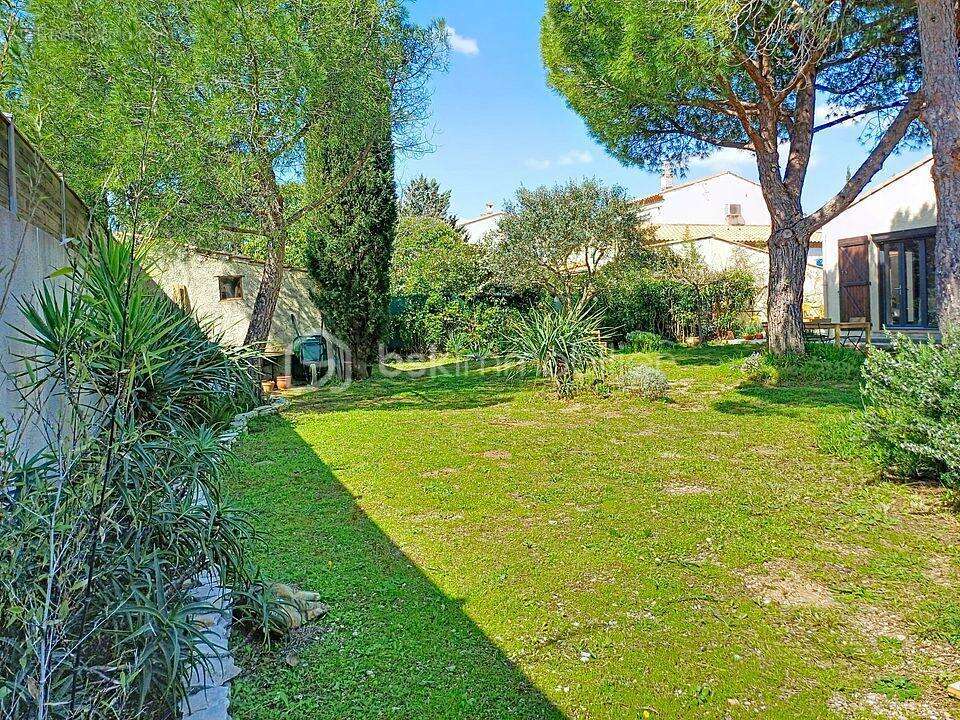 Maison à COURNONTERRAL