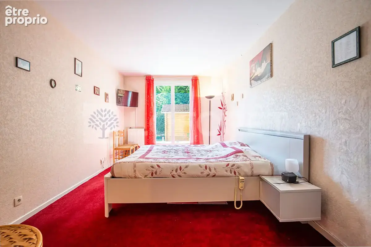 Agence immobiliere laforet - "musa" - annecy / vieugy - appartement t3 de 96,18m² - terrasse - jardins - garage - place de stati - photo 9