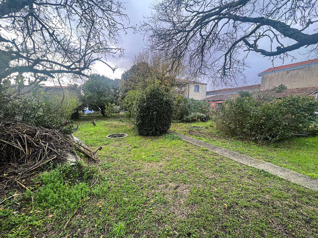 Terrain 516m² à bègles - photo 2