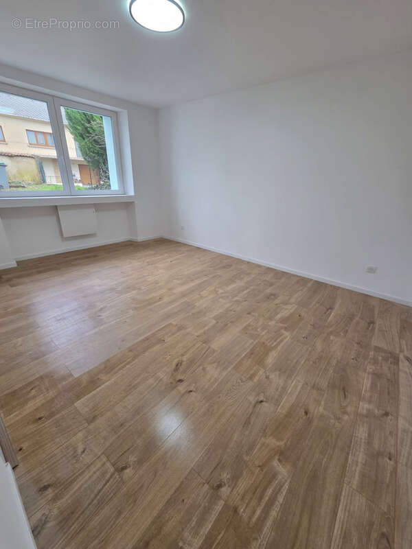 Appartement à MANOM