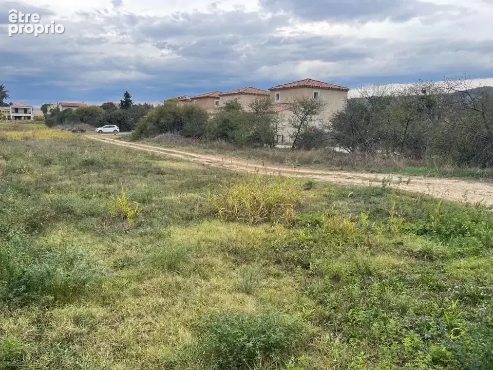 Terrain à ORAISON
