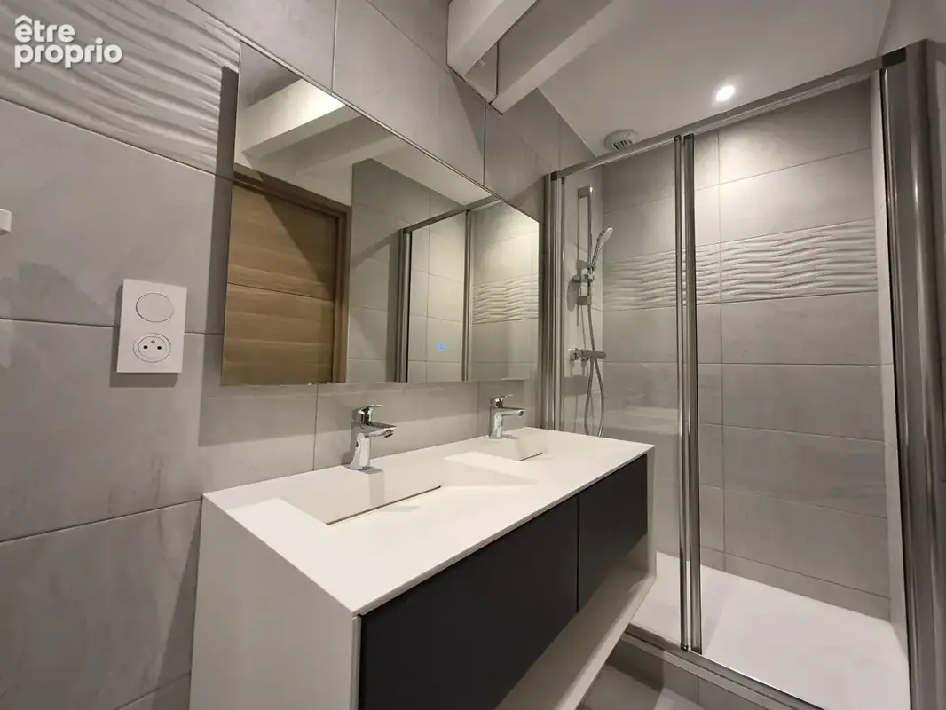 Millau-t4 rénové de 77 m² -visite virtuelle disponible - photo 8