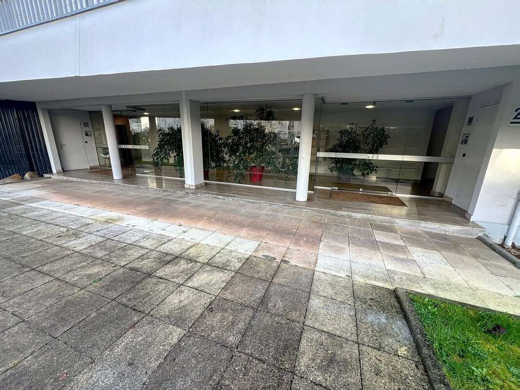 Appartement à GARCHES