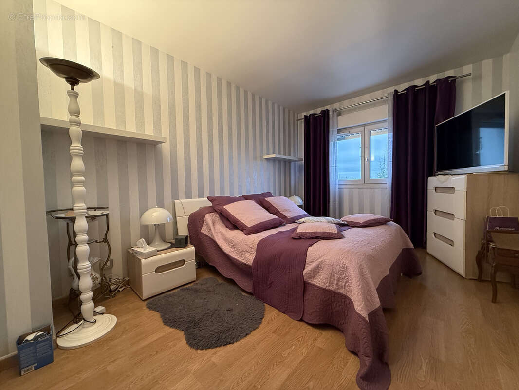 Appartement à LE BLANC-MESNIL