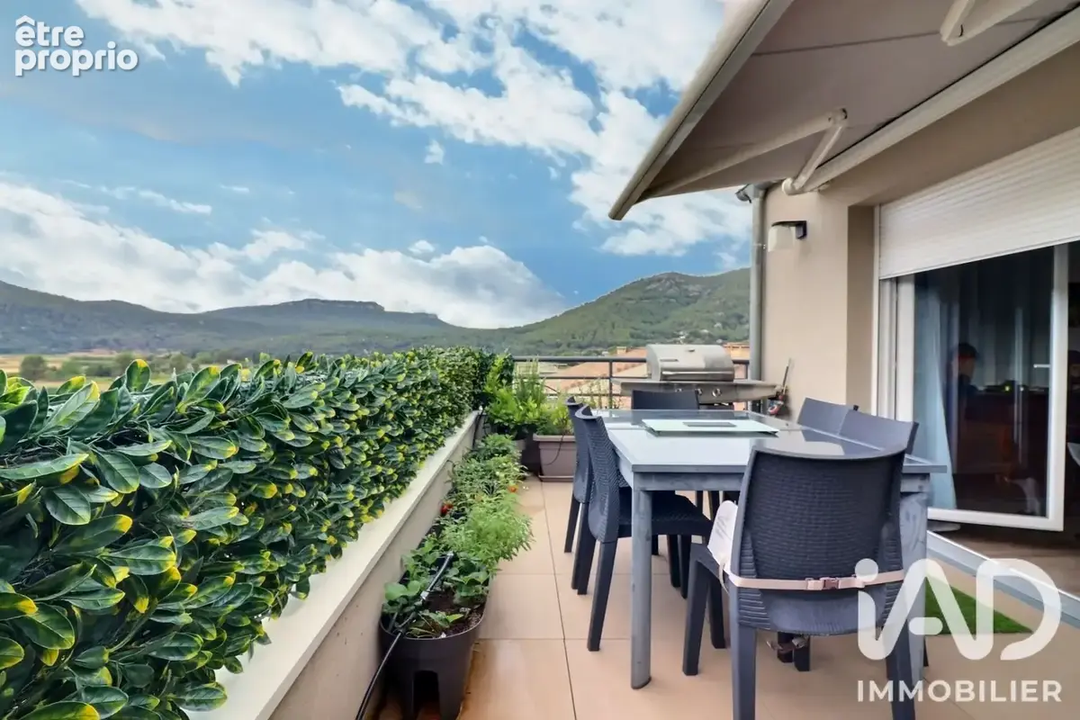 Photo 1 - Appartement à CUGES-LES-PINS