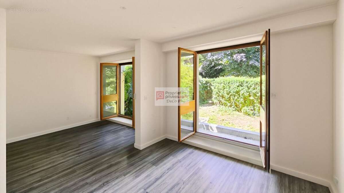 Studio  TBE  26 m2  calme  jardin  lumineux  Le Chesnay - photo 2