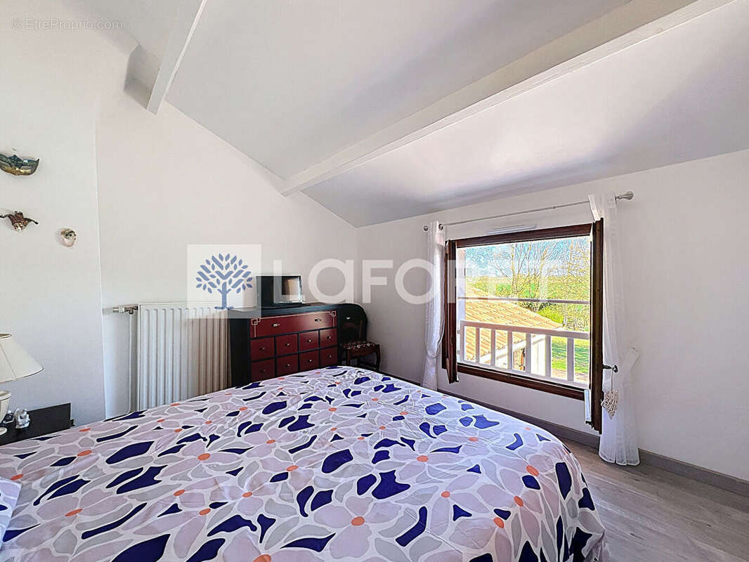 Maison à LA GRIMAUDIERE