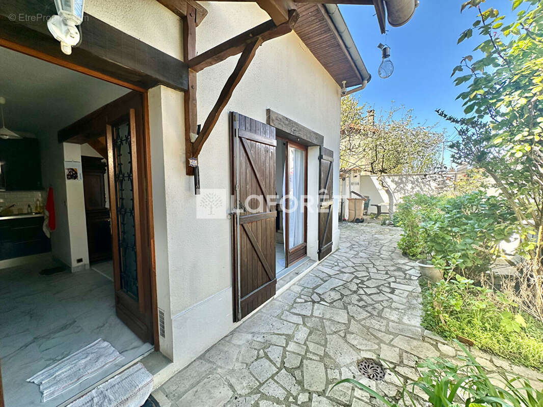 Maison Gagny quartier des Limites - photo 18