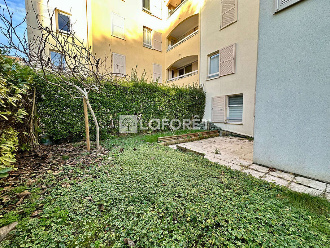 Appartement à ATHIS-MONS