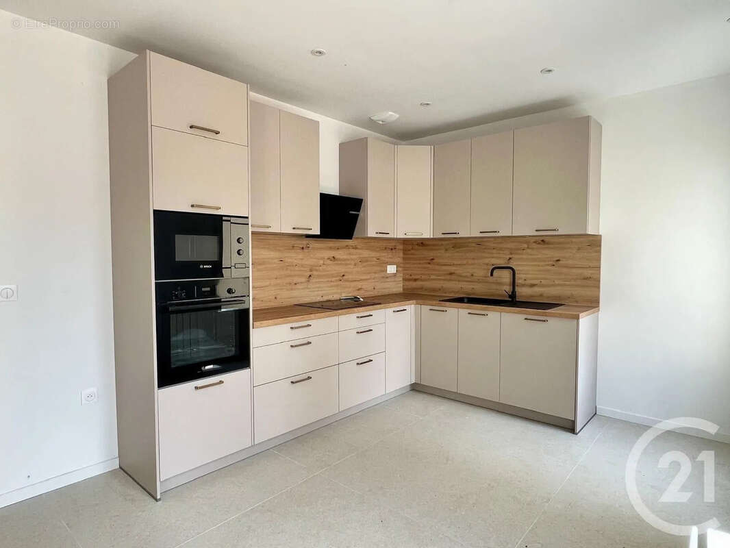 Appartement 75 m² à Anet  - photo 4