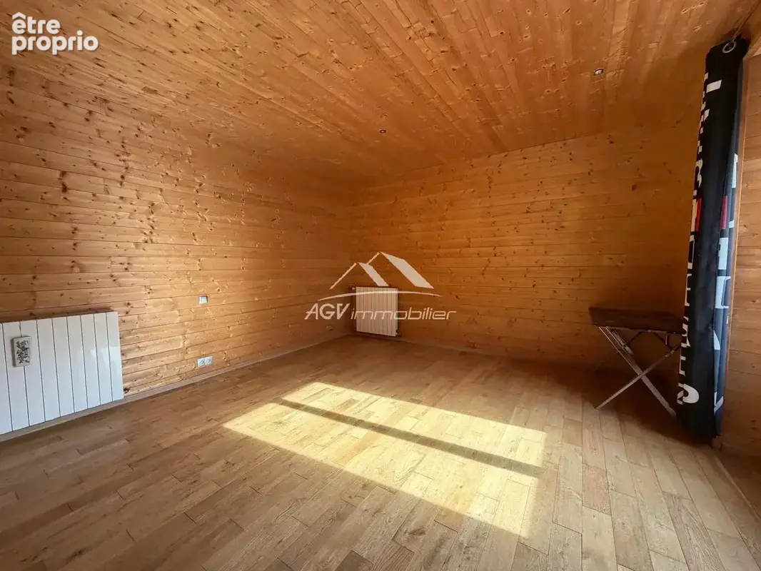 Maison de caractère 238 m² – Piscine, puits et potentiel de 3 logements - photo 16
