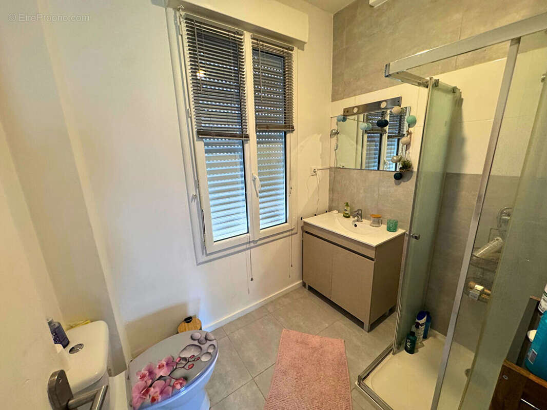 Exclusivité - immeuble de rapport à lanester - 6 appartements et 1 local commercial - photo 8