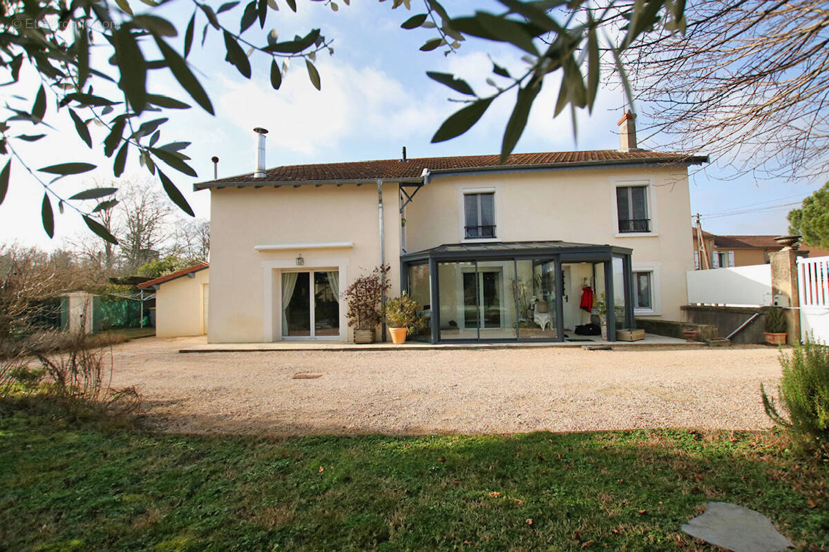 Maison à VILLETTE-D'ANTHON