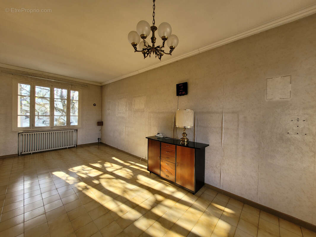 Maison à VITRY-SUR-SEINE