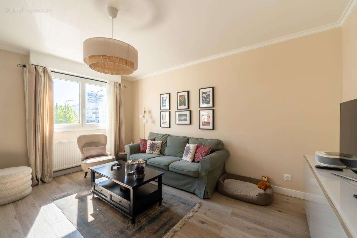 Appartement à VELIZY-VILLACOUBLAY
