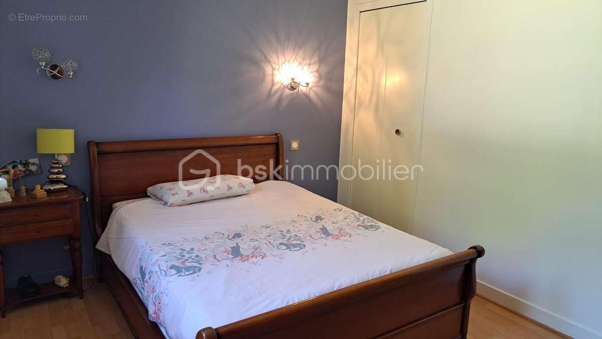 Maison à SAINT-ASTIER