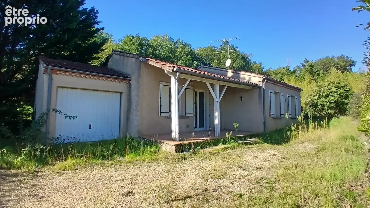 Maison de plain pied avec 20 garages - photo 1