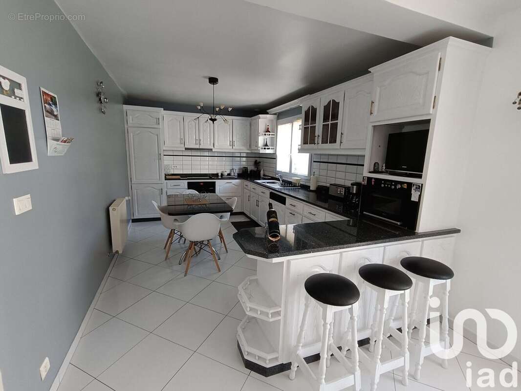 Photo 7 - Maison à VIRY-CHATILLON