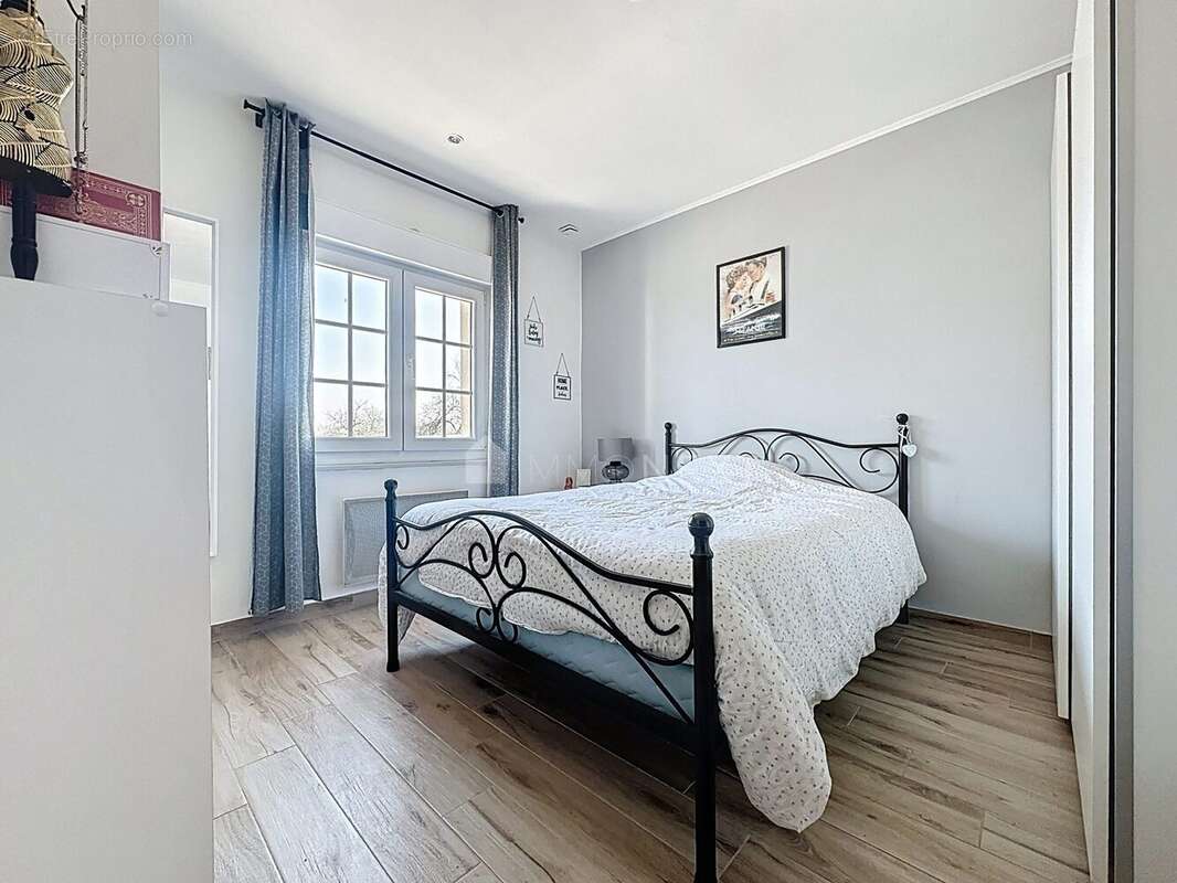 Maison à CUTRY