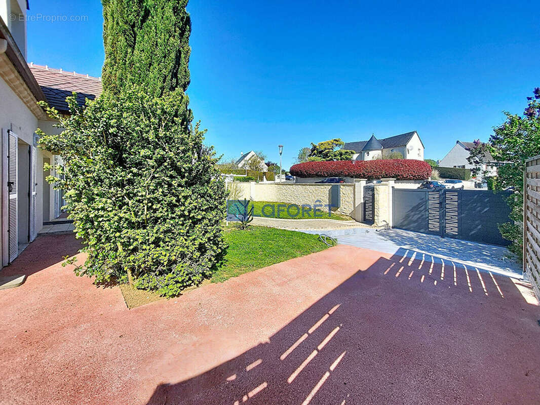 Maison Chauny 6 pièce(s) 150.98 m2 - photo 9
