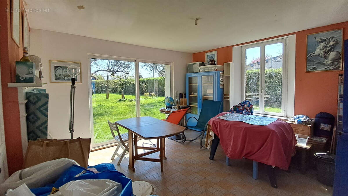 Belle maison ancienne avec ses dépendances - photo 6