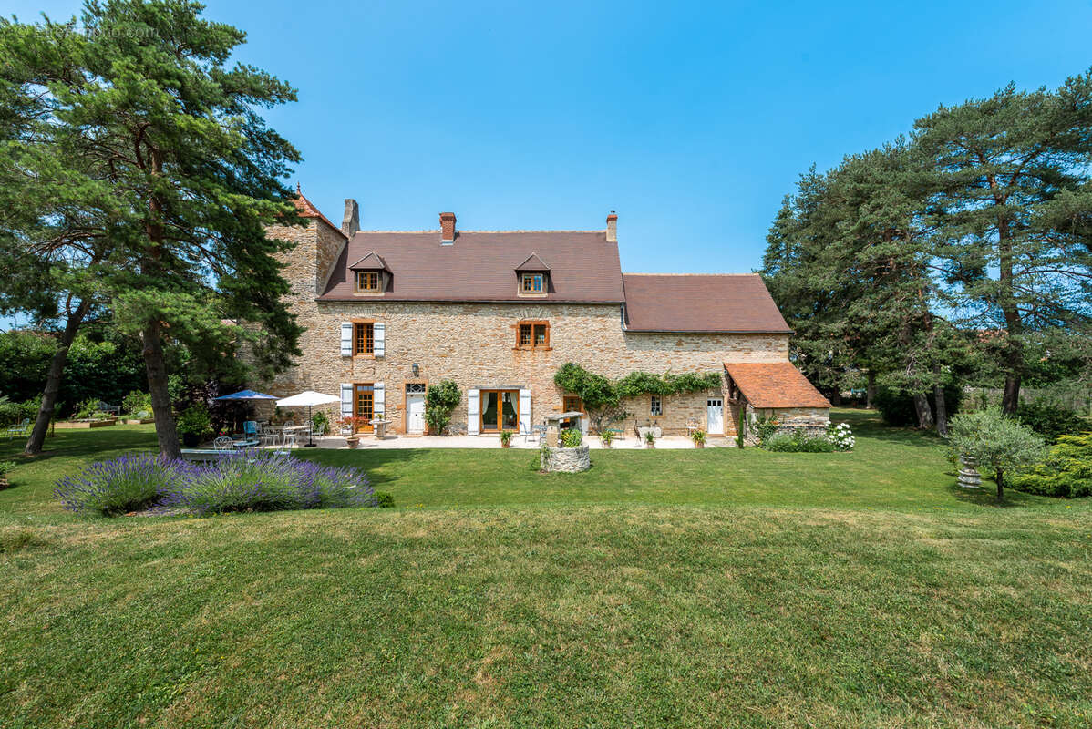 Maison à CORMATIN