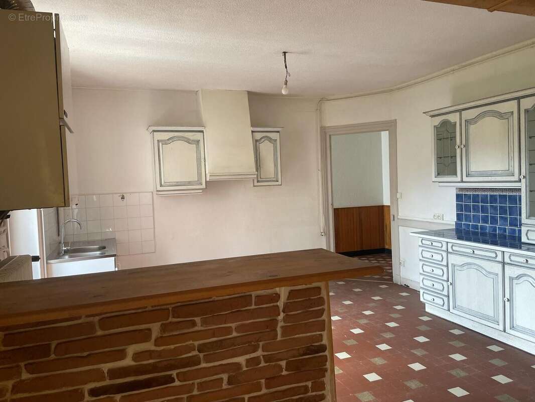 Photo 8 - Appartement à AMPLEPUIS