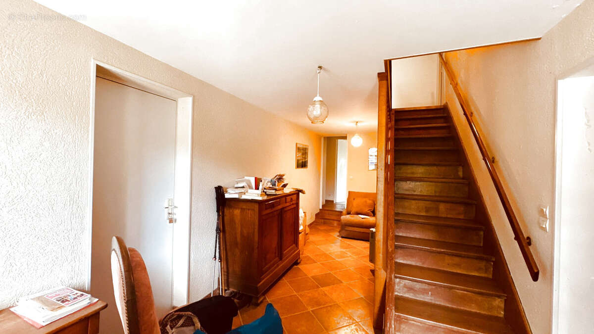 Maison à ASQUINS