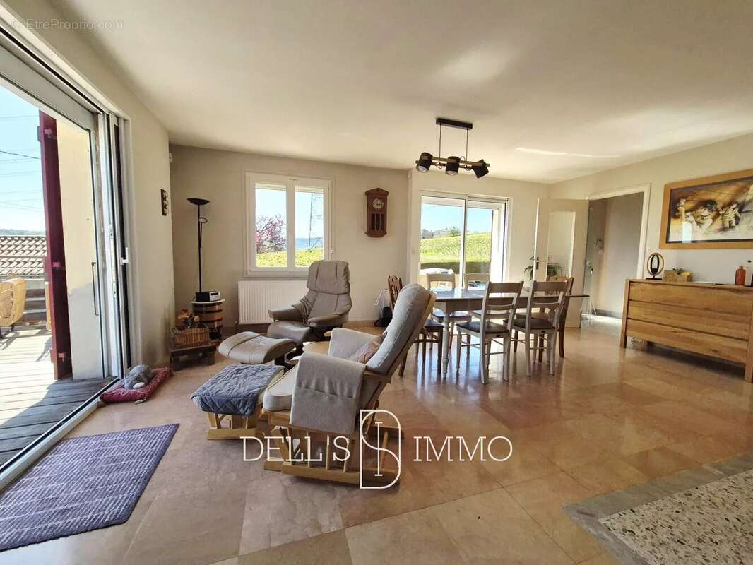 Villa 4 chambres avec terrain et vue panoramique - photo 8