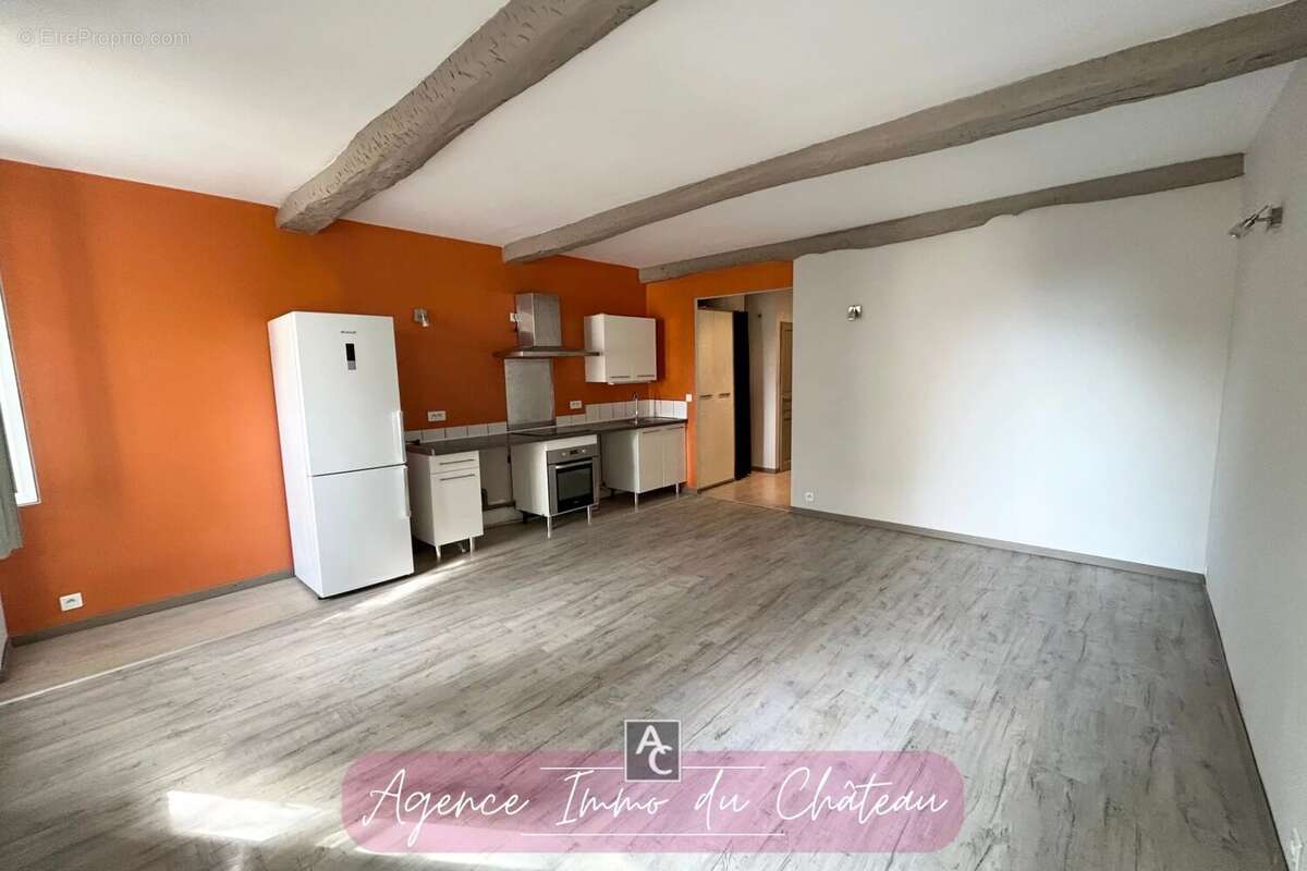 Appartement à PUGET-VILLE