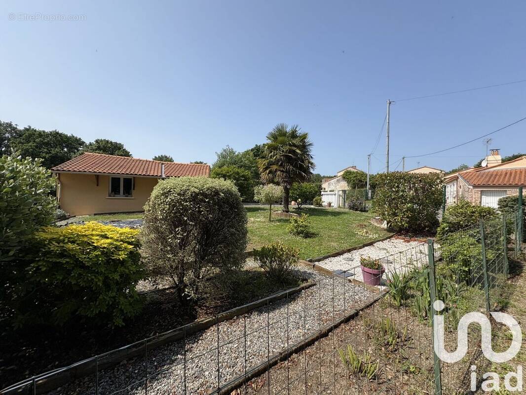 Photo 1 - Maison à CHAUVE