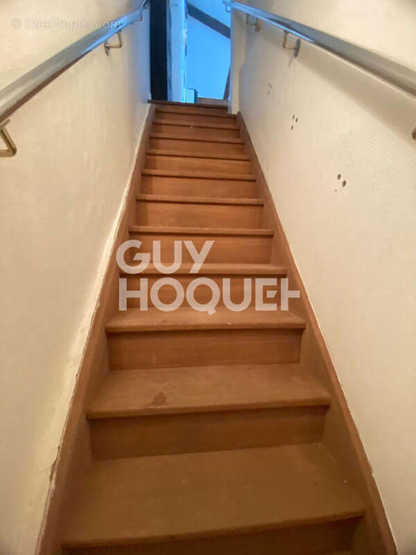 Appartement à IVRY-LA-BATAILLE