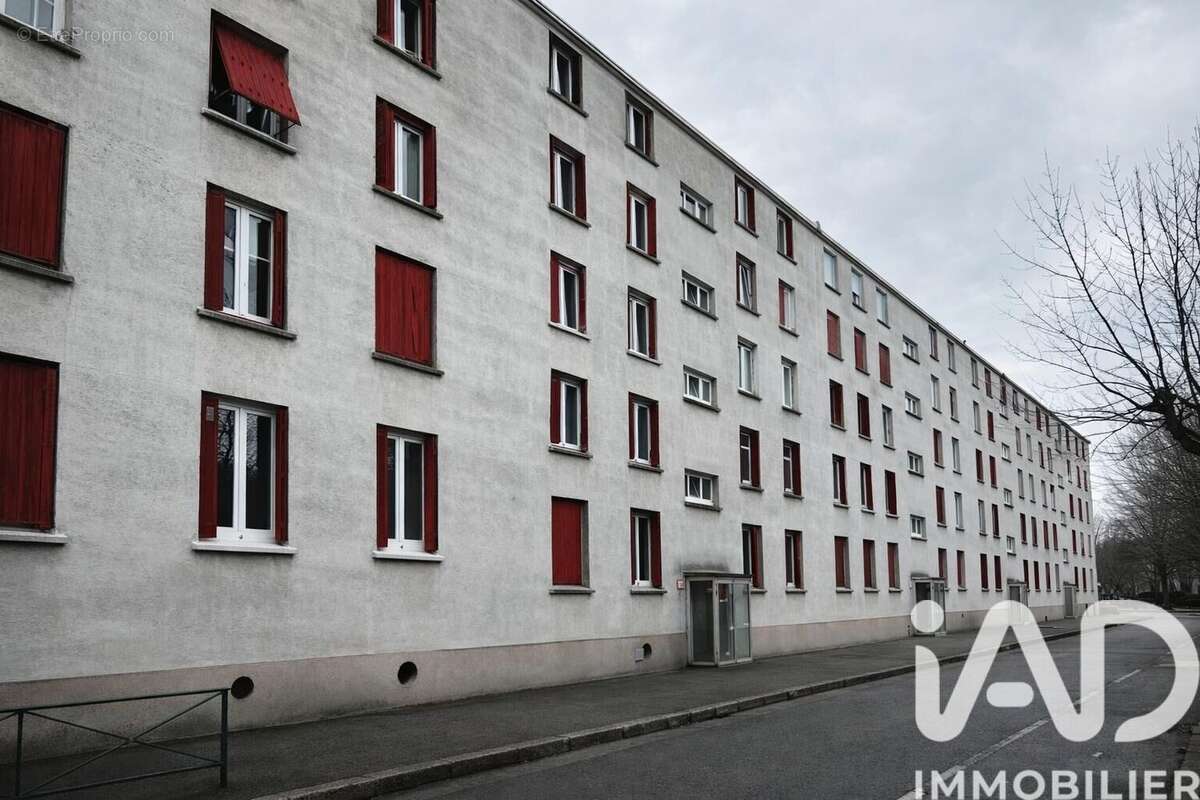 Photo 4 - Appartement à STAINS