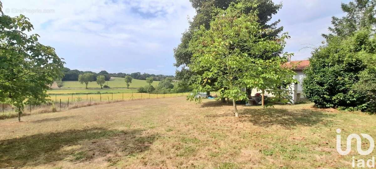 Photo 2 - Maison à MONCAUT