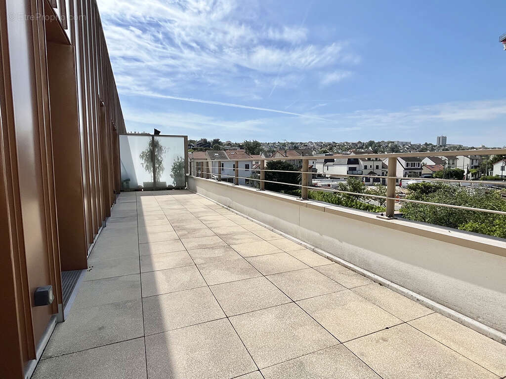 Appartement à RUEIL-MALMAISON
