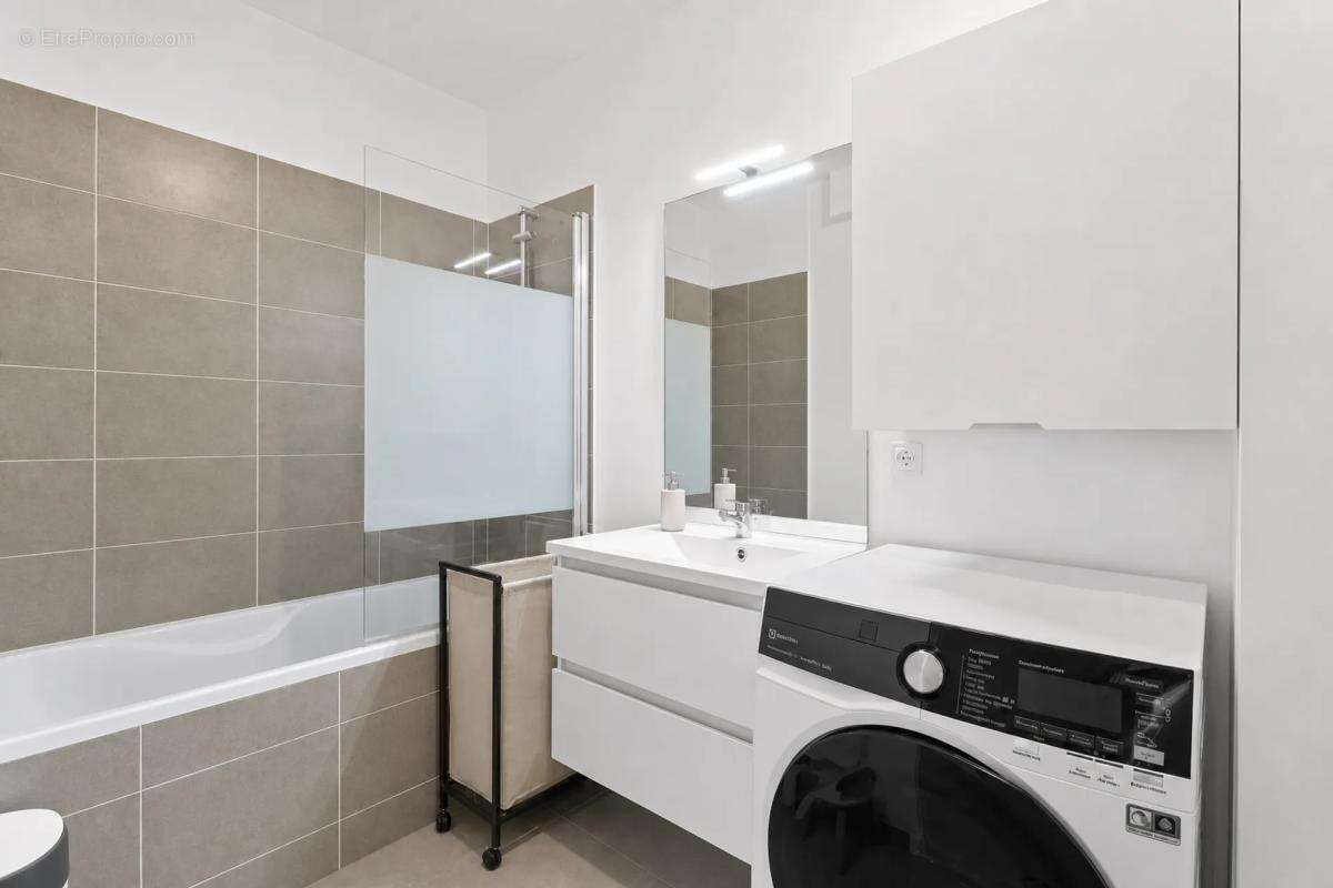 Appartement à COUPVRAY