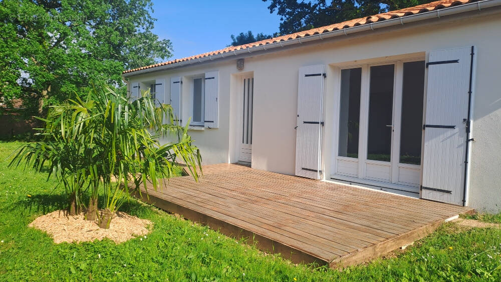 Maison à ECHIRE