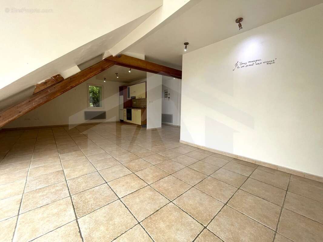 Appartement à SAINT-NIZIER-DU-MOUCHEROTTE