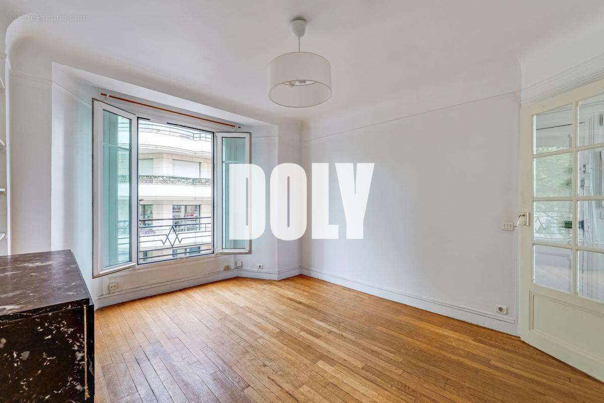 Appartement à BOULOGNE-BILLANCOURT