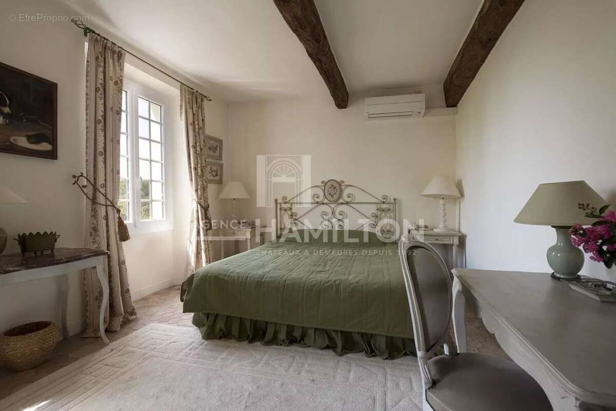 Maison à GRASSE