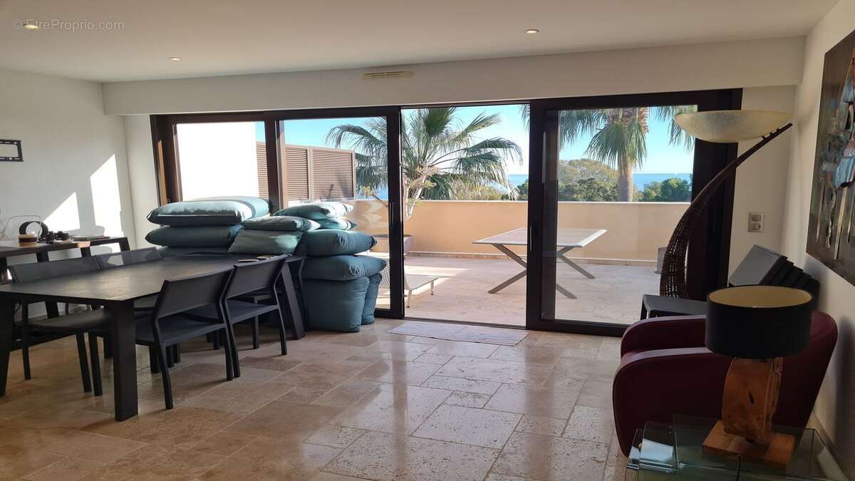 Appartement à LES ISSAMBRES